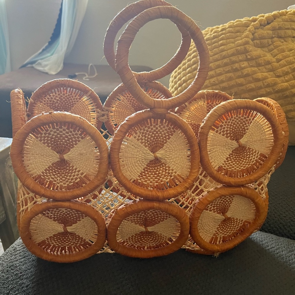 Basket purse